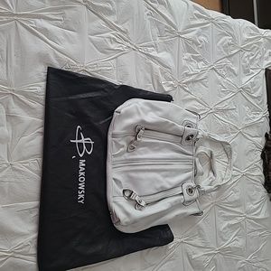 B Makowsky White Leather Handbag